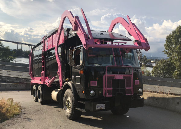 DWS Hooklift Bin Truck